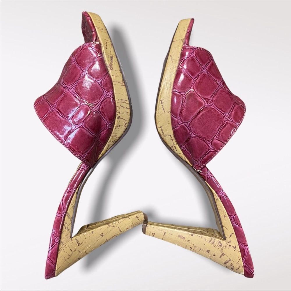 Jennifer & JENNIFER | Reptile Skin Style Square Toed Heels - Picture 5 of 10